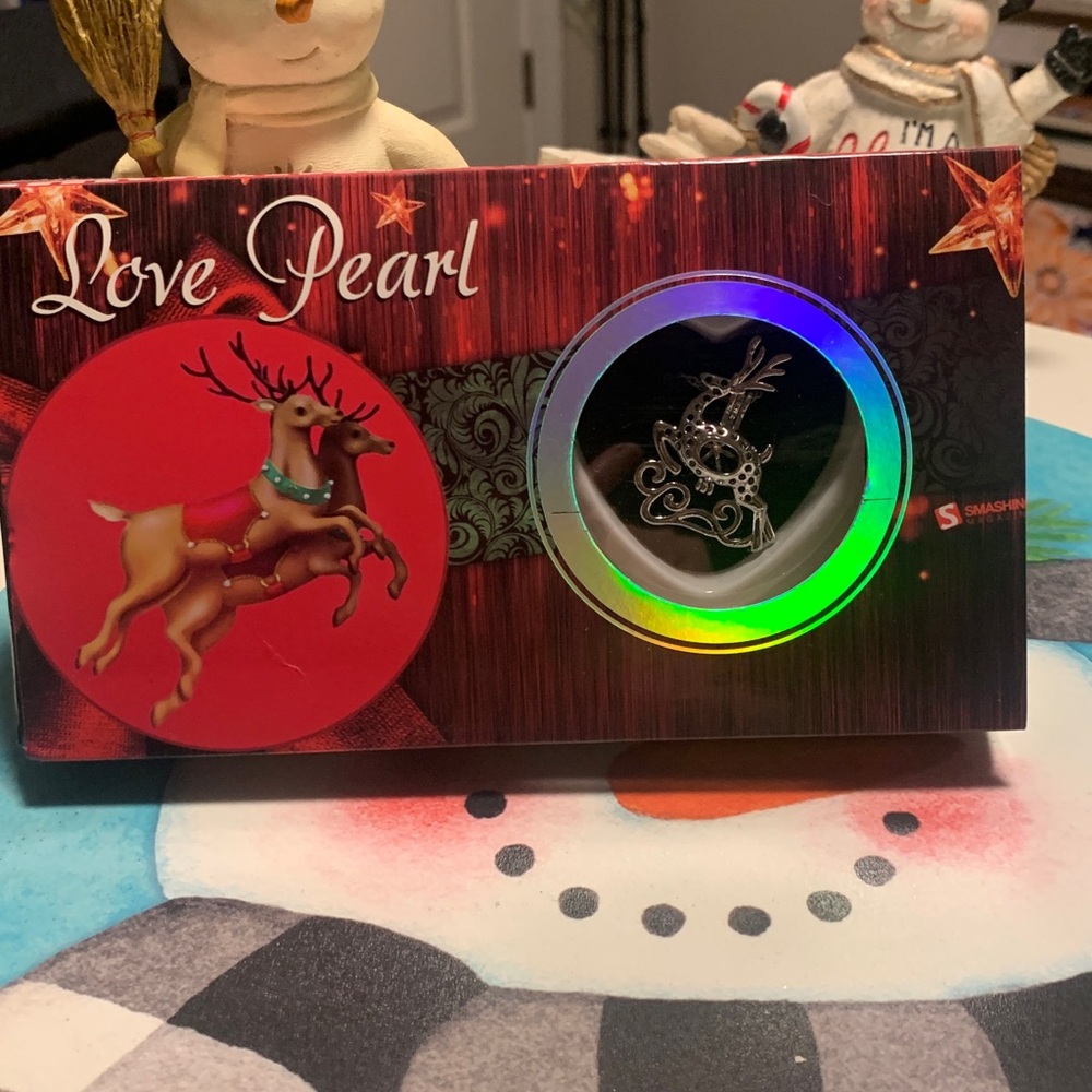 Love Pearl Reindeer Pendant Set